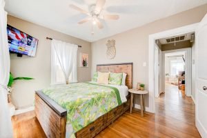 Vacation Rental In Lubbock - The Island - Good Vibrations