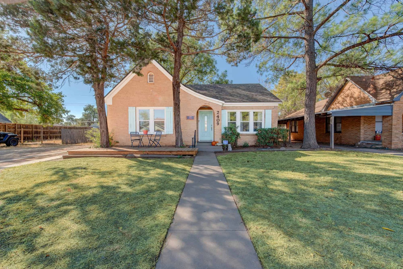 Student Home Rental - 2409 21st Street - Front
